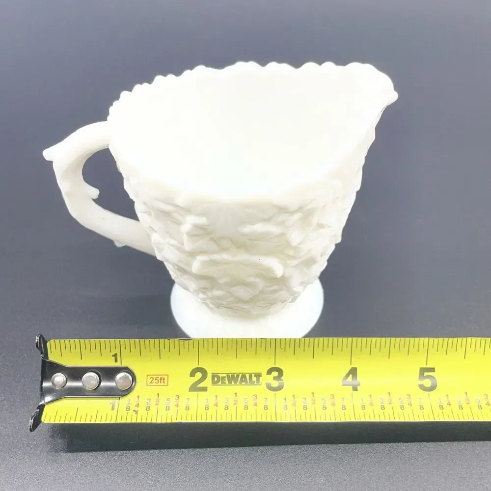 Vtg Westmoreland Milk Glass Sugar & Creamer Set Bramble Maple Leaf Pattern MCM